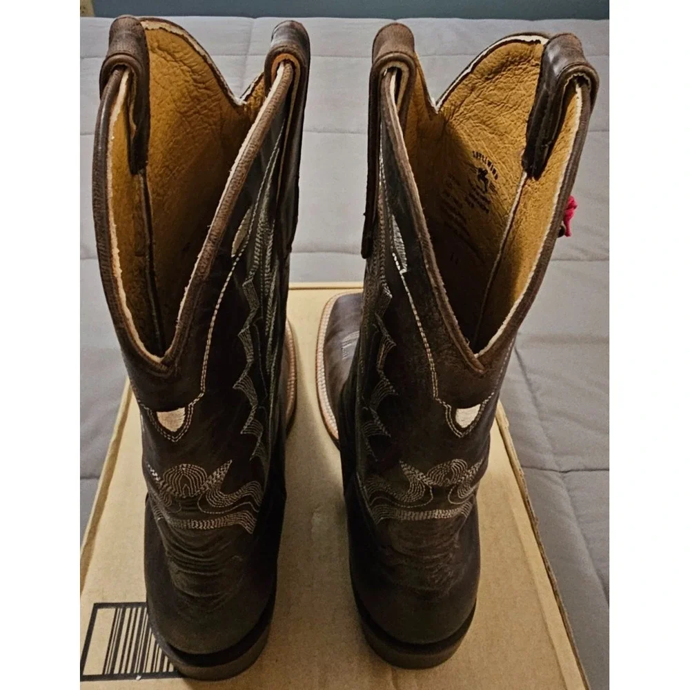 Idyllwind® (Women's 9.5 B) Outlaw™ Performance Western Boot in Dark Brown - $220